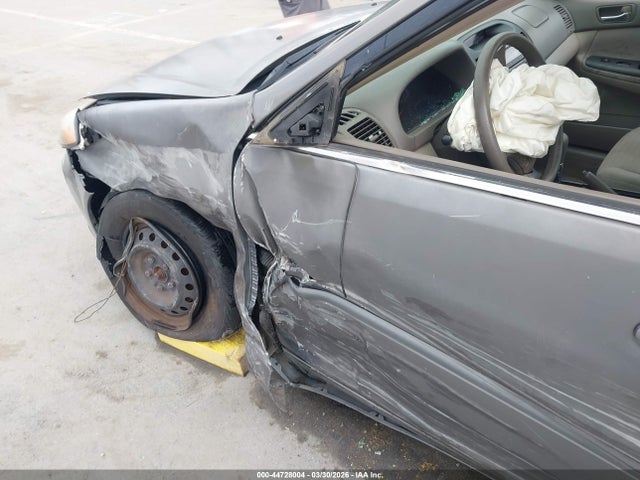 2005 TOYOTA CAMRY 4T1BE32K35U526094 Photo 5