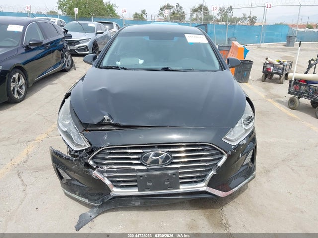 Hyundai SONATA SE 2019 5NPE24AF7KH748759 Image 12