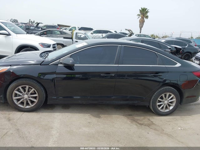 Hyundai SONATA SE 2019 5NPE24AF7KH748759 Image 14