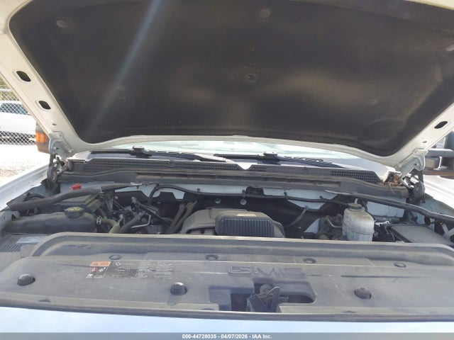 44728035 :رقم المزاد ، 1GT12NEG2KF209936 vin ، 2019 Gmc Sierra 2500hd مزاد بيع
