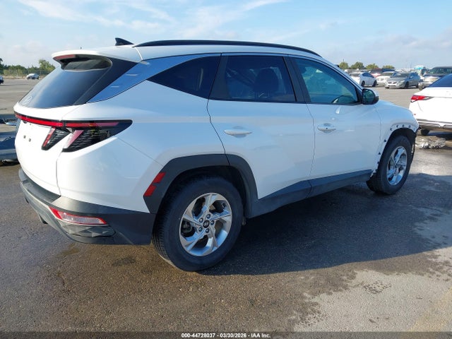 5NMJB3AE5NH039295 Hyundai TUCSON SEL