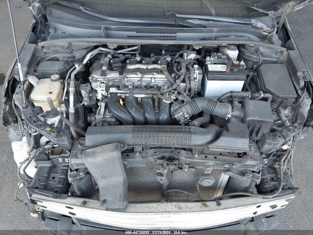JTDEPRAE5LJ029105 Toyota COROLLA LE