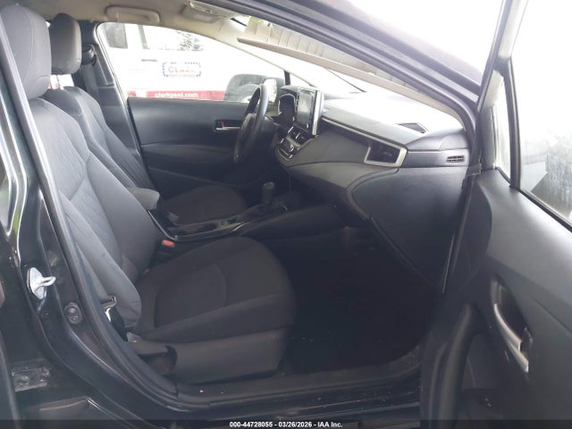 JTDEPRAE5LJ029105 Toyota COROLLA LE