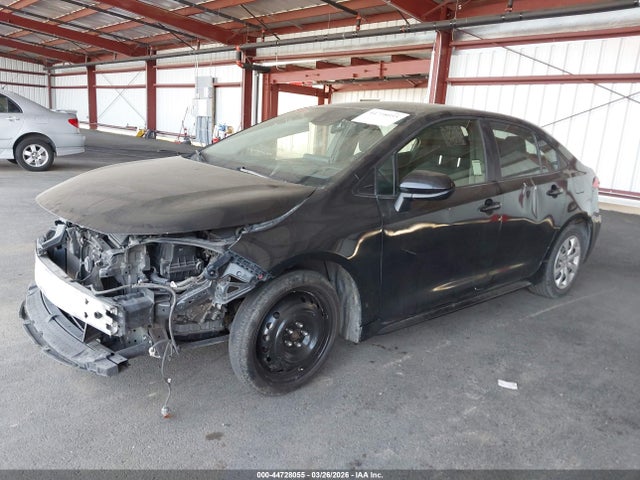JTDEPRAE5LJ029105 Toyota COROLLA LE