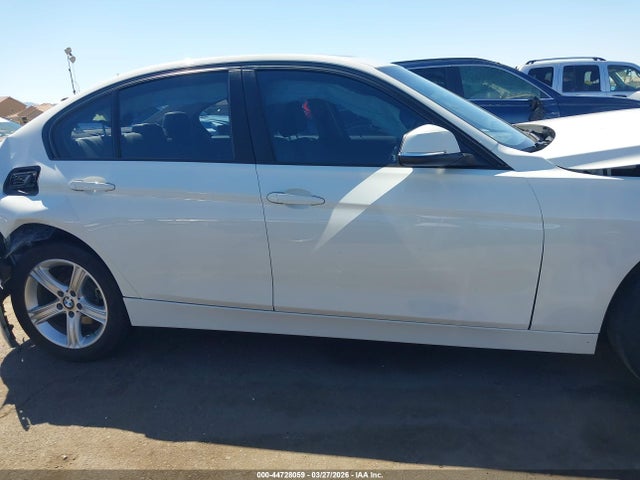 Aukcja sprzedaży 2015 Bmw 320i, vin: WBA3B1G53FNT07928, numer aukcji: 44728059