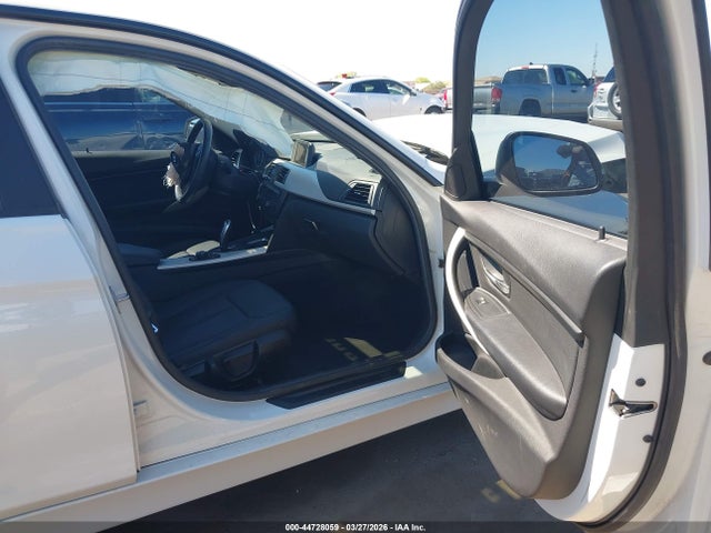 Aukcja sprzedaży 2015 Bmw 320i, vin: WBA3B1G53FNT07928, numer aukcji: 44728059