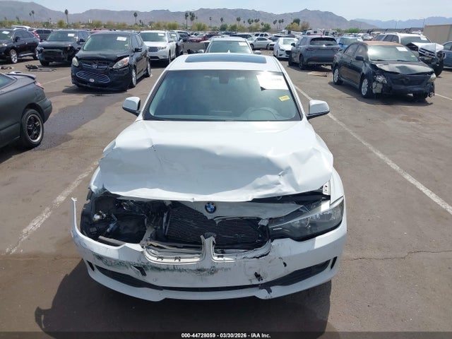 Aukcja sprzedaży 2015 Bmw 320i, vin: WBA3B1G53FNT07928, numer aukcji: 44728059