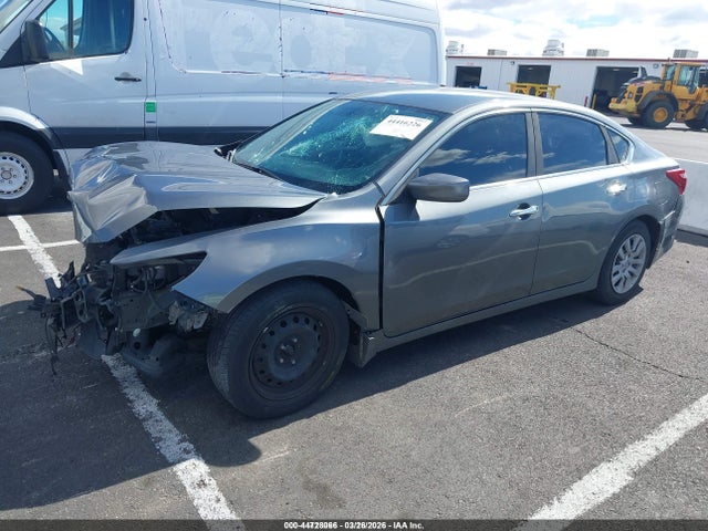 Nissan Altima 2.5 S 2018 1N4AL3AP5JC102845 Image 17