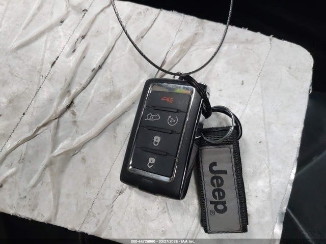 2023 JEEP GRAND CHEROKEE 1C4RJGDG7PC563897 Photo 10