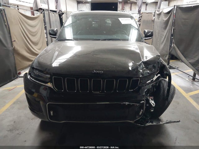 Продажа на аукционе авто 2023 Jeep Grand Cherokee Overland 4x2, vin: 1C4RJGDG7PC563897, номер лота: 44728080