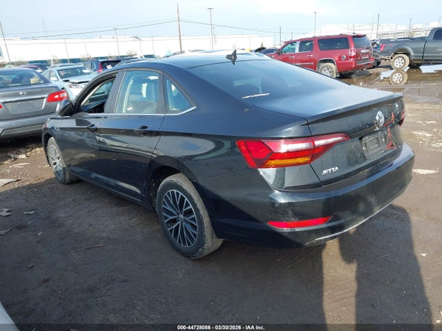 2019 Volkswagen Jetta 1.4t Sel მანქანა იყიდება აუქციონზე, vin: 3VWEB7BU0KM156271, აუქციონის ნომერი: 44728086