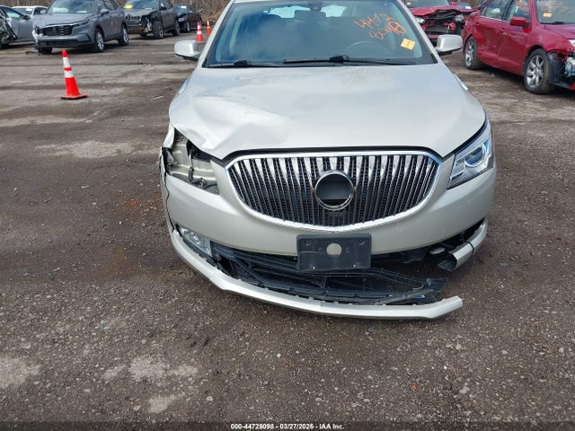 44728098 :رقم المزاد ، 1G4GB5GR5FF277867 vin ، 2015 Buick Lacrosse Leather مزاد بيع