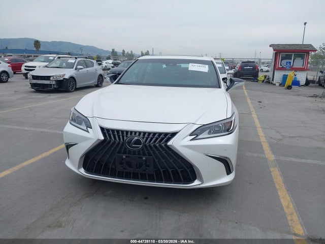 58ADZ1B10RU166743 Lexus ES 350