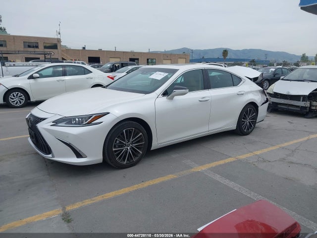 58ADZ1B10RU166743 Lexus ES 350