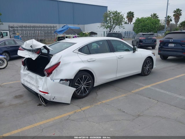 58ADZ1B10RU166743 Lexus ES 350