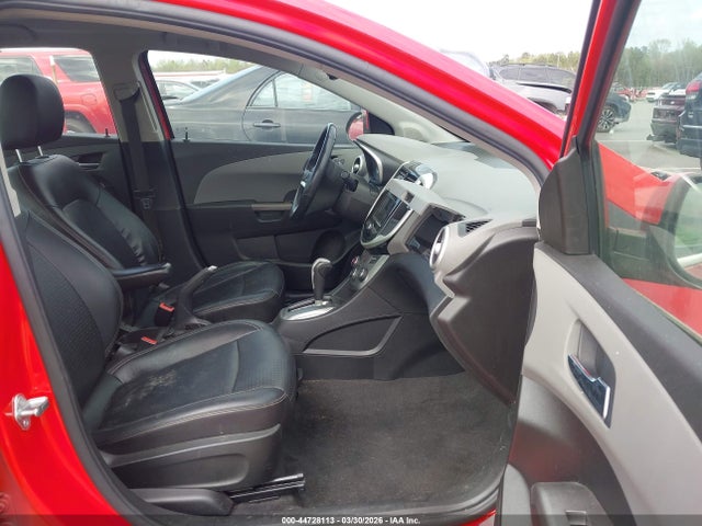 Продаж на аукціоні авто 2018 Chevrolet Sonic Premier Auto, vin: 1G1JF5SB2J4135109, номер лоту: 44728113