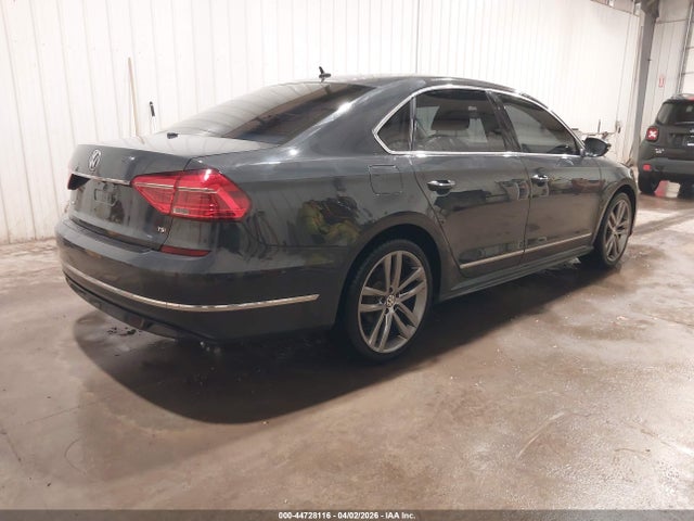 Продажа на аукционе авто 2016 Volkswagen Passat 1.8t R-line, vin: 1VWAS7A3XGC058316, номер лота: 44728116