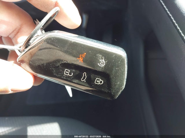 44728122 :رقم المزاد ، 1V2WC2CAXTC213850 vin ، 2026 Volkswagen Atlas Cross Sport Se With Technology مزاد بيع