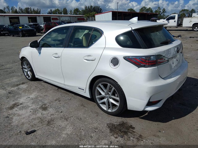 2015 LEXUS CT 200H JTHKD5BH7F2226223 Photo 2