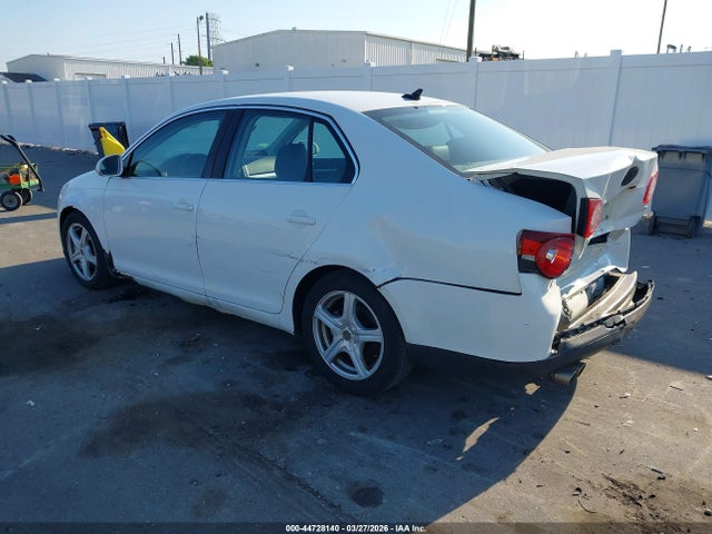 Продажа на аукционе авто 2009 Volkswagen Jetta Se, vin: 3VWRZ71K39M135549, номер лота: 44728140