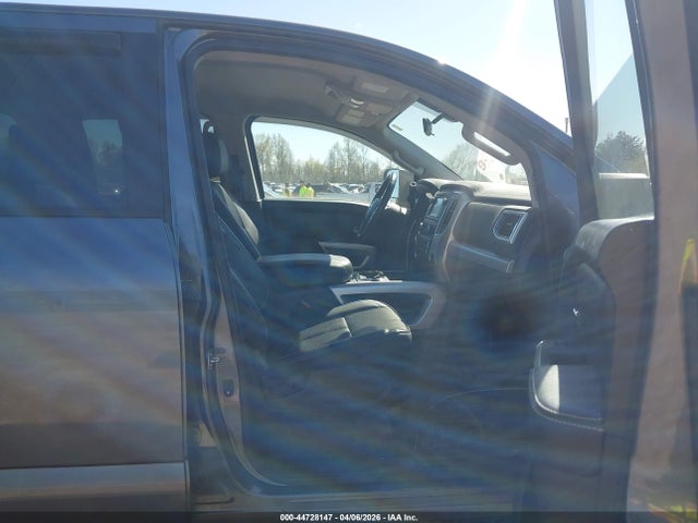 2017 NISSAN TITAN XD 1N6BA1F41HN508995 Photo 4