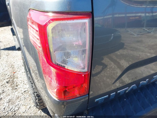 2017 NISSAN TITAN XD 1N6BA1F41HN508995 Photo 5