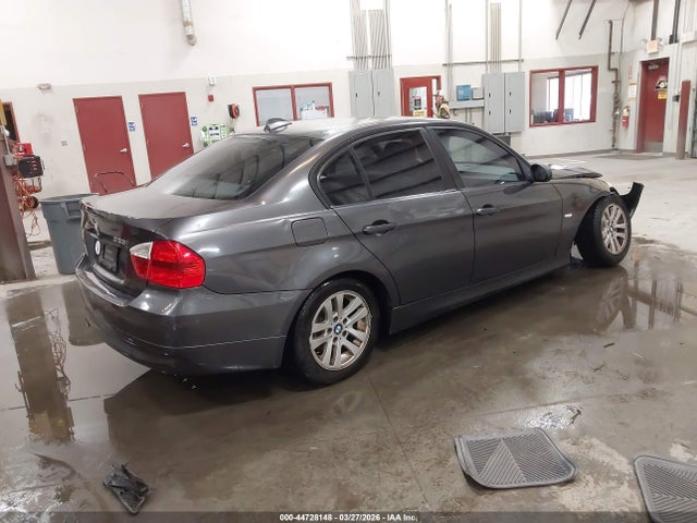 Продажа на аукционе авто 2007 Bmw 328i, vin: WBAVA33537KX75111, номер лота: 44728148