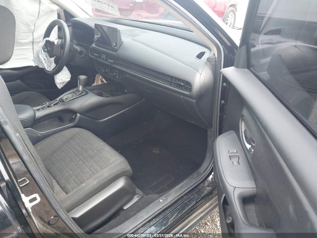 Auction sale of the 2023 Honda Hr-v Awd Lx, vin: 3CZRZ2H32PM740108, lot number: 44728153