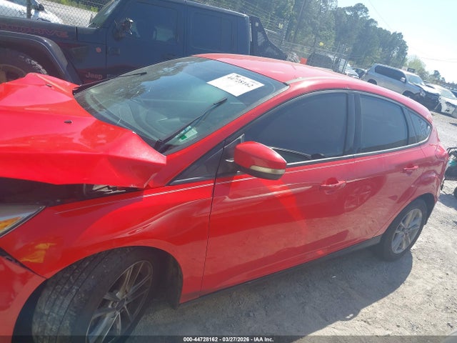 Ford FOCUS SE 2015 1FADP3K2XFL270752 Image 14