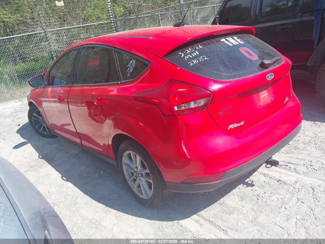Ford FOCUS SE 2015 1FADP3K2XFL270752 Image 3