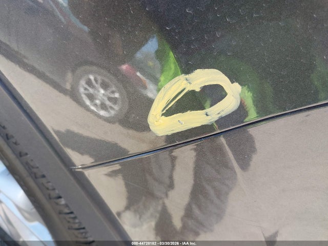 1FMCU9JXXGUB99168 Ford Escape Titanium
