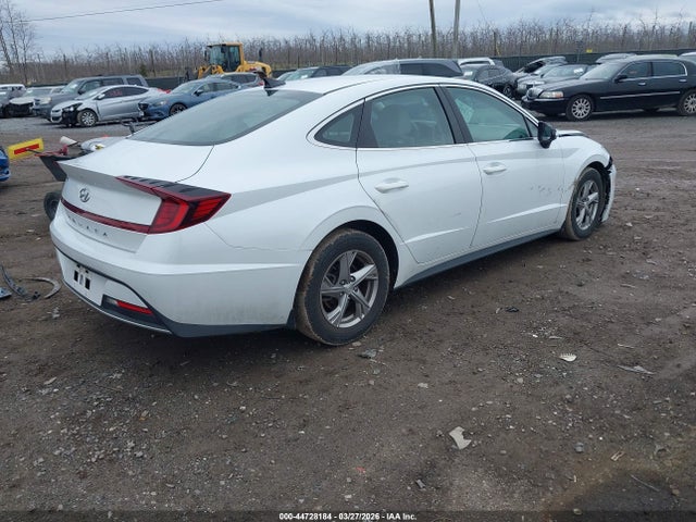 44728184 :رقم المزاد ، 5NPEG4JA4MH116780 vin ، 2021 Hyundai Sonata Se مزاد بيع