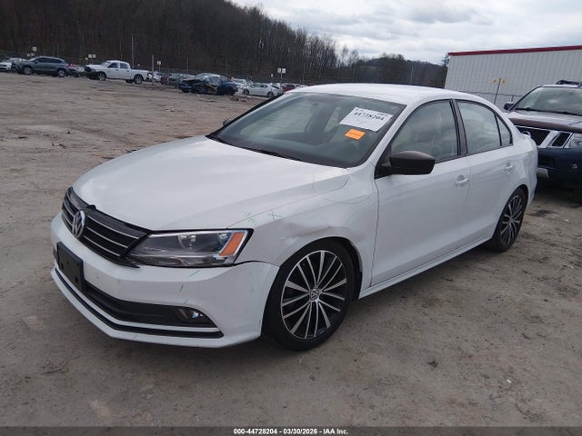 44728204 :رقم المزاد ، 3VWB17AJ5GM287359 vin ، 2016 Volkswagen Jetta 1.8t Sport مزاد بيع