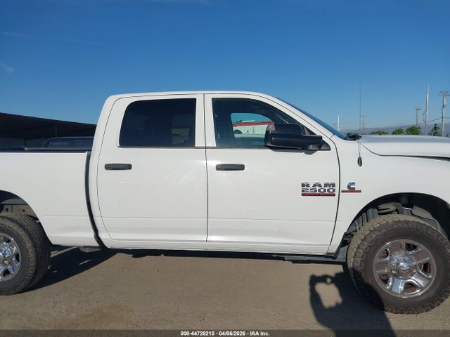 Продажа на аукционе авто 2016 Ram 2500 Tradesman, vin: 3C6UR5CL7GG129277, номер лота: 44728210