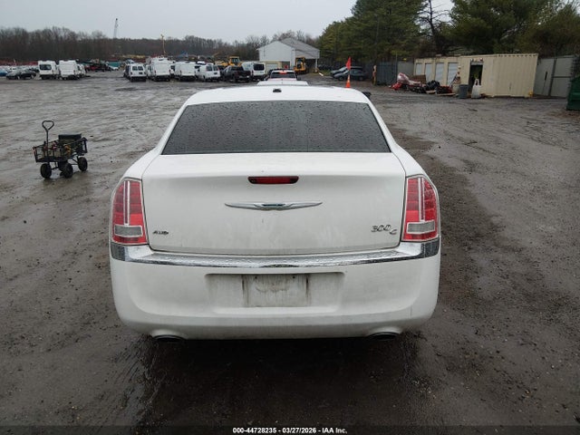 44728235 :رقم المزاد ، 2C3CCAKG0DH556741 vin ، 2013 Chrysler 300c Awd مزاد بيع