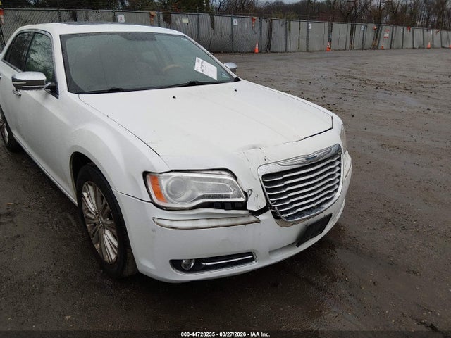 44728235 :رقم المزاد ، 2C3CCAKG0DH556741 vin ، 2013 Chrysler 300c Awd مزاد بيع