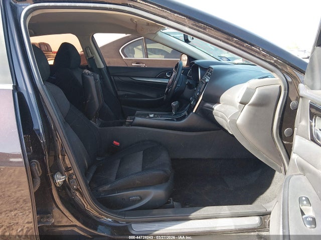 2017 NISSAN MAXIMA 1N4AA6AP0HC379954 Photo 4