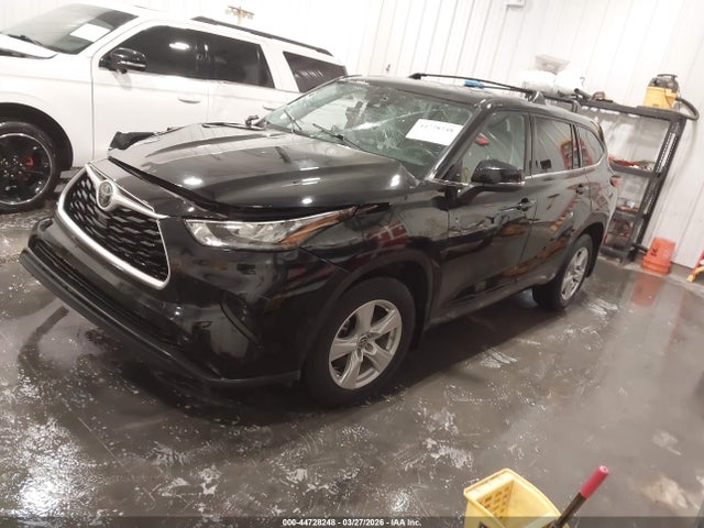 Toyota Highlander L 2020 5TDCZRBH2LS504318 Image 2