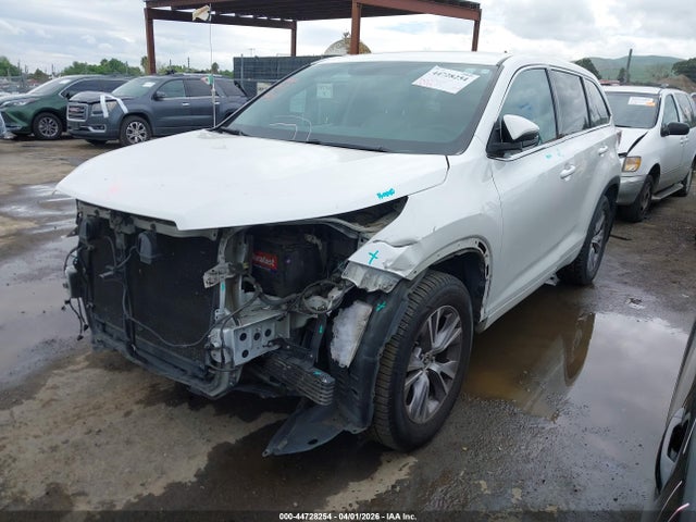 Toyota Highlander Le Plus V6 2016 5TDBKRFH1GS261942 Image 2