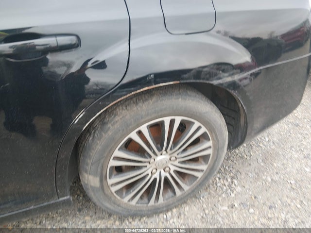 Продажа на аукционе авто 2012 Chrysler 300 S V8, vin: 2C3CCAJT7CH163882, номер лота: 44728263