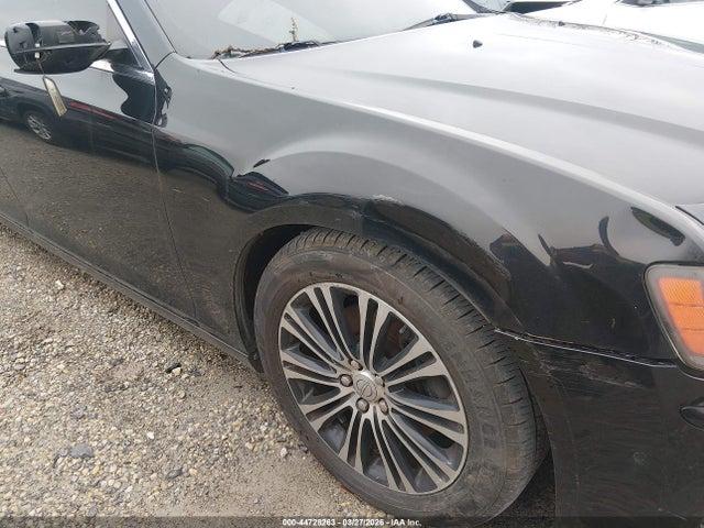 Продажа на аукционе авто 2012 Chrysler 300 S V8, vin: 2C3CCAJT7CH163882, номер лота: 44728263