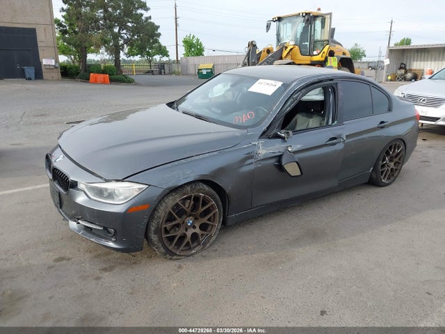 BMW 328I 2014 WBA3C1C56EK109332 Image 2