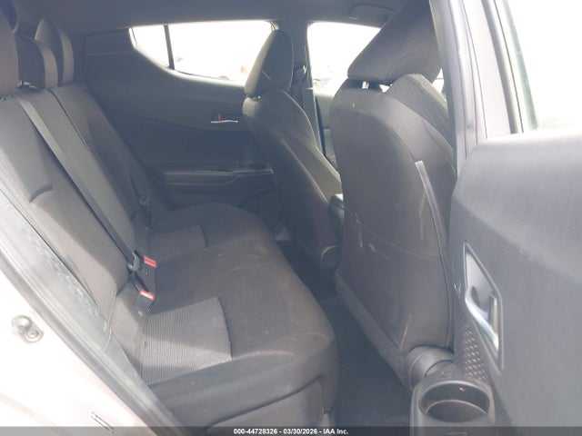 Toyota C-HR LE 2019 JTNKHMBX0K1032801 Image 8