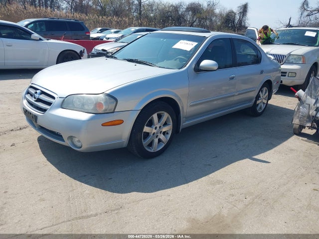 44728328 :رقم المزاد ، JN1DA31A33T413768 vin ، 2003 Nissan Maxima Gle مزاد بيع