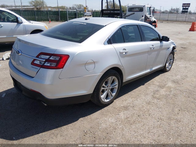 Продажа на аукционе авто 2018 Ford Taurus Se, vin: 1FAHP2D82JG105700, номер лота: 44728353