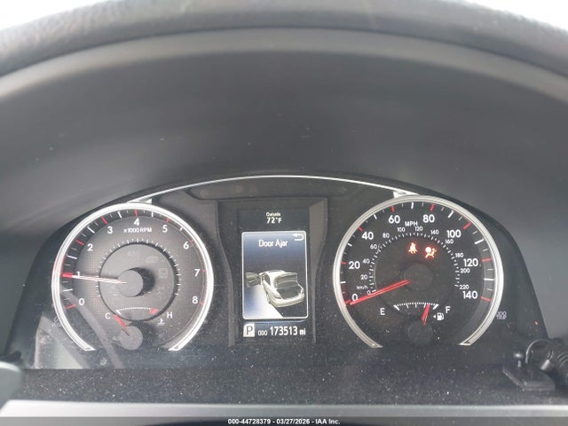 Aukcja sprzedaży 2015 Toyota Camry Se, vin: 4T1BF1FK1FU070304, numer aukcji: 44728379