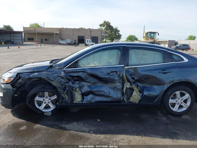 1G1ZB5ST2KF184422 Chevrolet Malibu 1ls