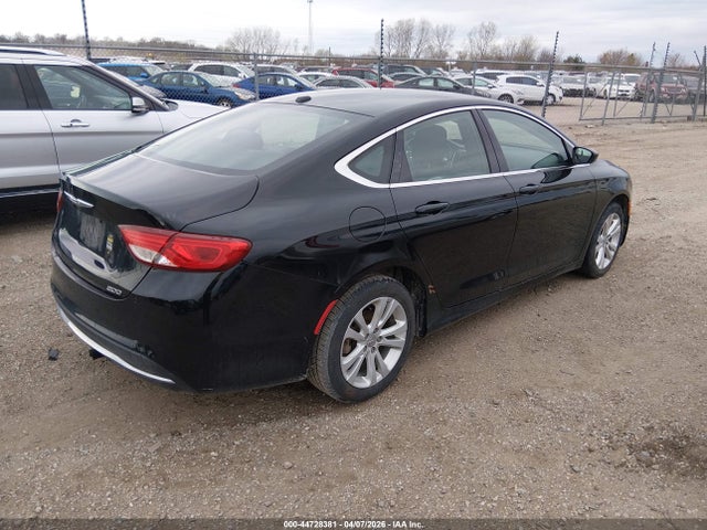 Продаж на аукціоні авто 2015 Chrysler 200 Limited, vin: 1C3CCCAB0FN562261, номер лоту: 44728381