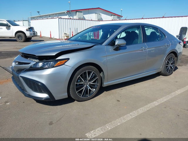 Toyota CAMRY SE 2024 4T1G11AK3RU858761 Image 2