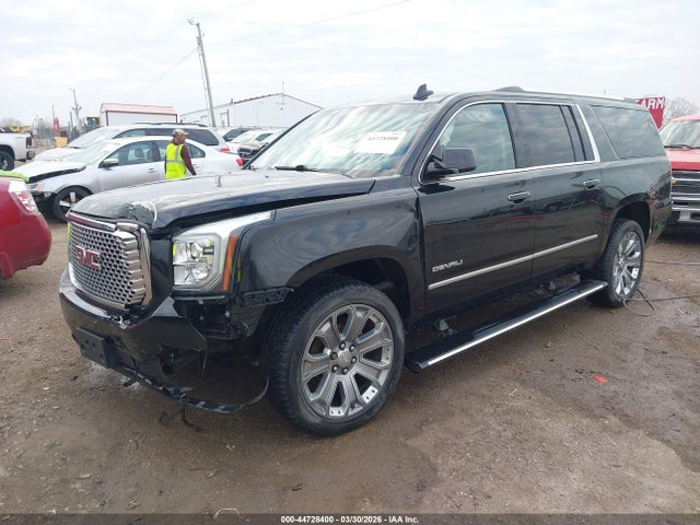 Продаж на аукціоні авто 2015 Gmc Yukon Xl 1500 Denali, vin: 1GKS2JKJ9FR704687, номер лоту: 44728400